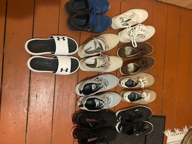 runners and shoes - Photo 2