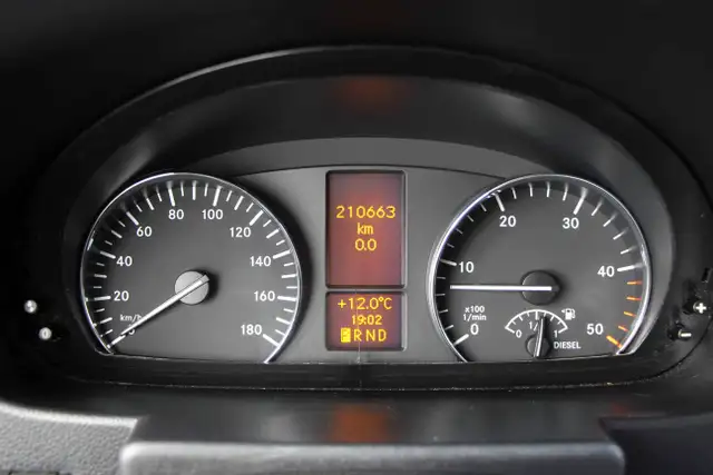 2016 Mercedes-Benz Sprinter Cargo Vans 2500 170 - Photo 21