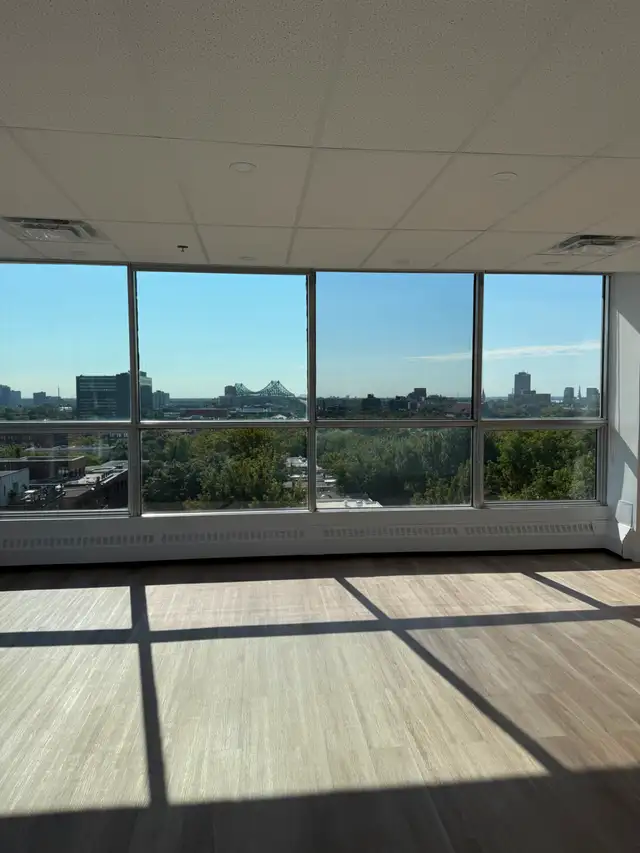 2 MOIS GRATUITS - Bureau 1 581 pc Suite 517 - 2120 Sherbrooke E. - Photo 4