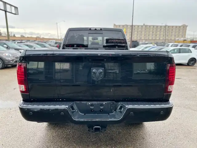 2017 RAM 3500 LARAMIE CREW CAB – 6.7L CUMMINS DIESEL – 4X4 - - Photo 7