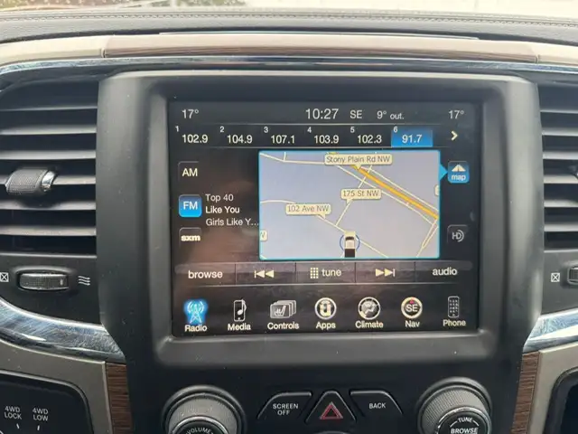 2017 RAM 3500 LARAMIE CREW CAB – 6.7L CUMMINS DIESEL – 4X4 - - Photo 18