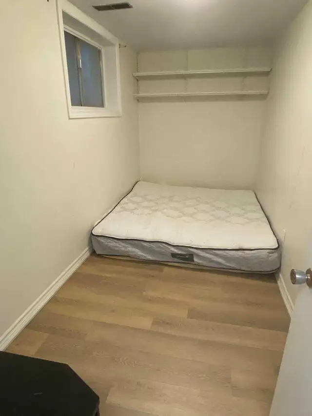 Basement for rent in Malton - Photo 6