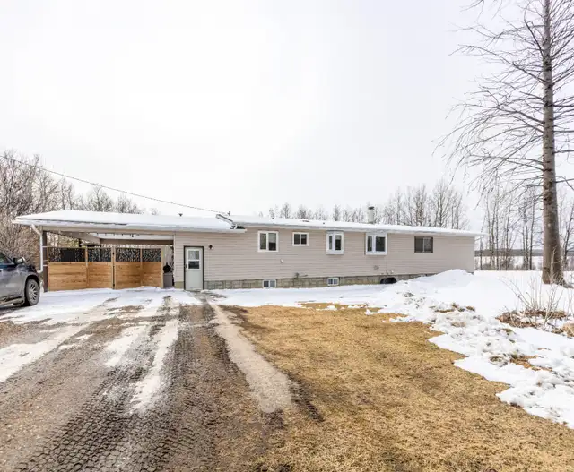 26EK - Real Estate 158± Acres w/ Home, Shop, and Outbuildings - Photo 2