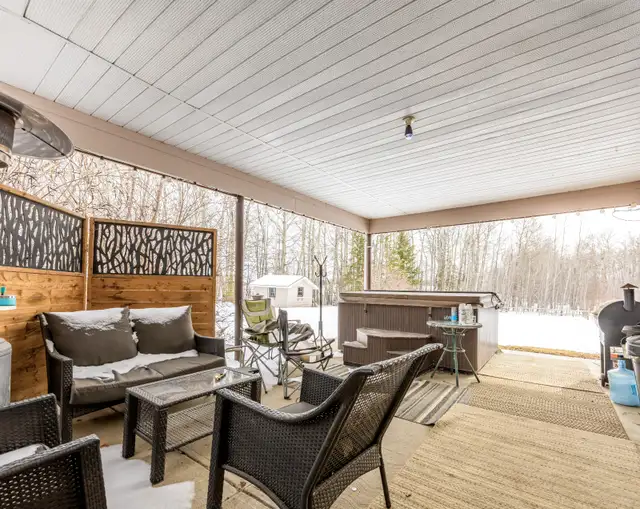 26EK - Real Estate 158± Acres w/ Home, Shop, and Outbuildings - Photo 4