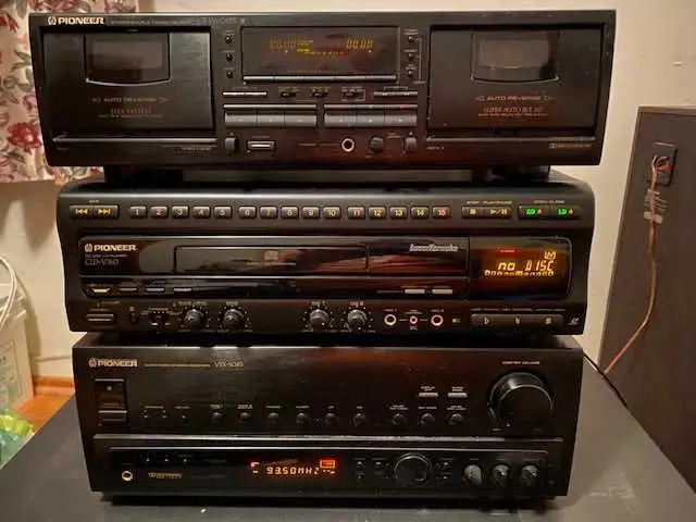Stereo System (Pioneer)   Cables & Remotes!