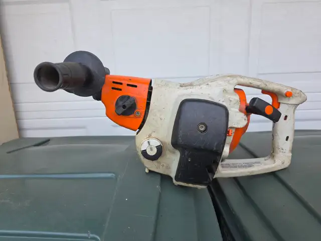 Stihl BT45 Post Hole Drill Gas Powered Drill 2 Stroke W Handle - Photo 2