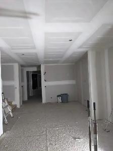 Professional Drywall Taper - Photo 2