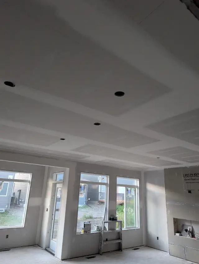Professional Drywall Taper - Photo 6