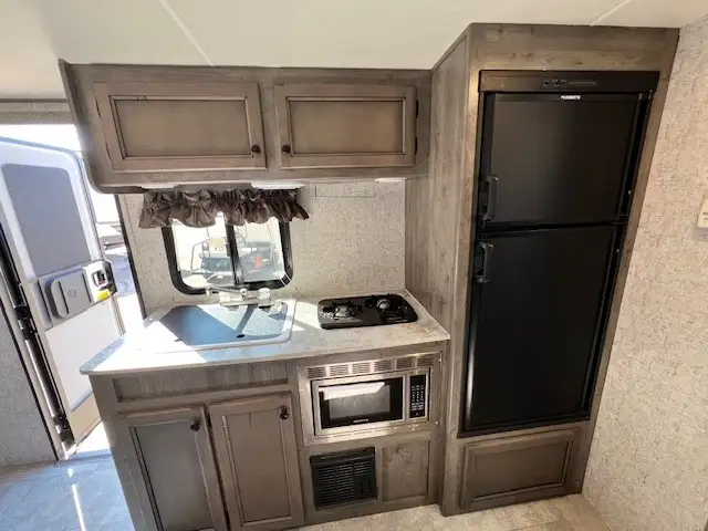 2019 Apex 203 RBK - Photo 6