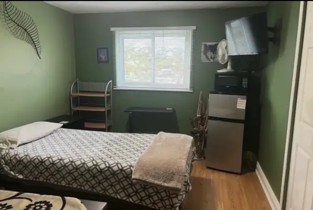 Room Available Immediately 5 Mins To Darlington OPG Plant