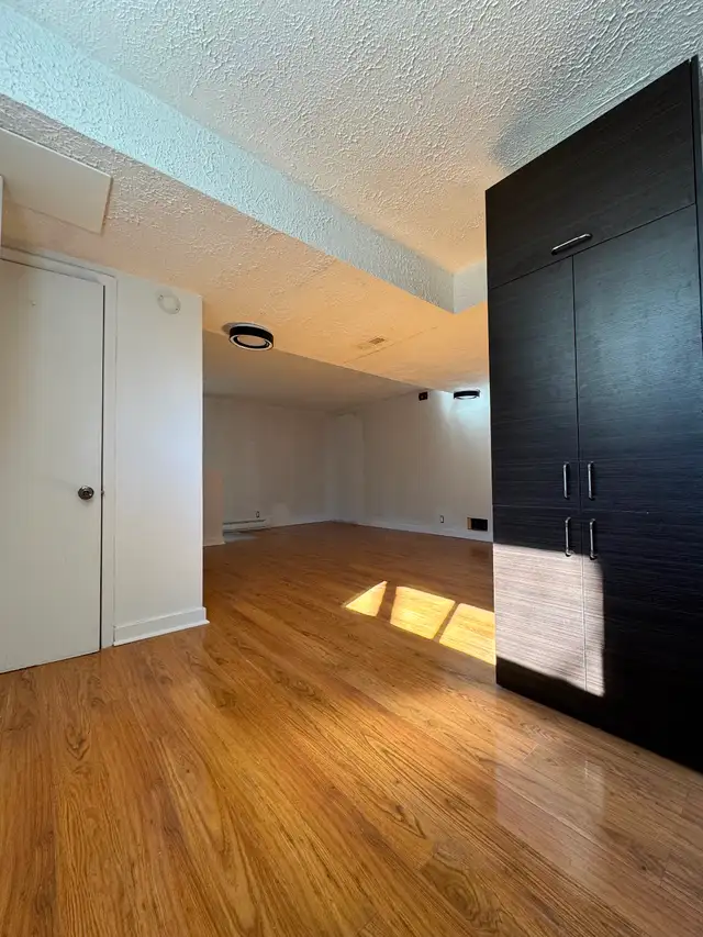 Beau 3 1/2 lumineux - Photo 8