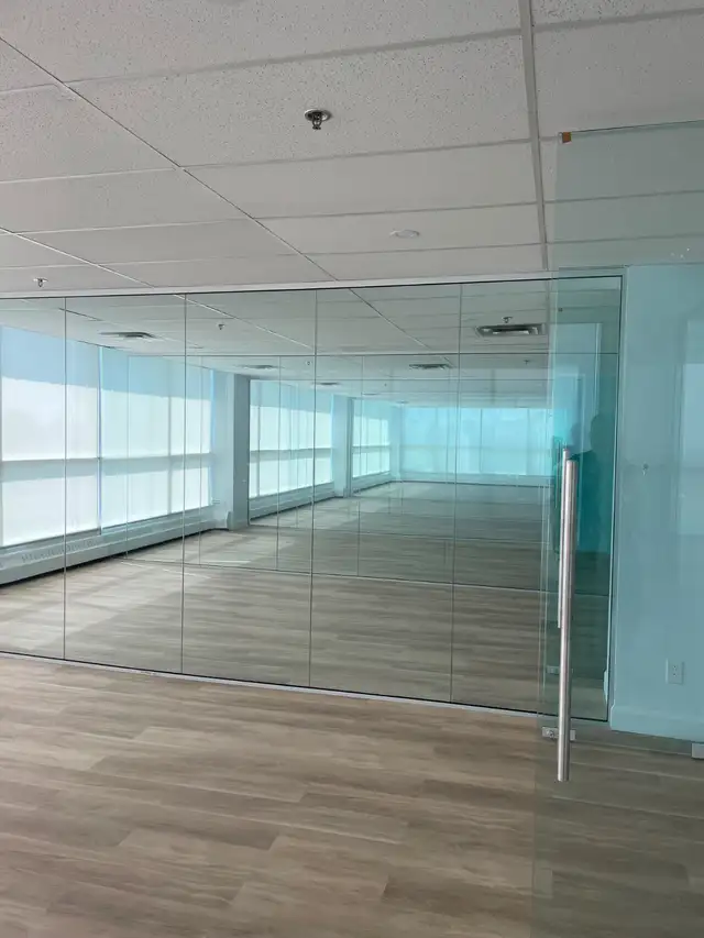 PENTHOUSE - 2,500 sq. ft. Glass Suite 1118-2120 Sherbrooke East - Photo 13