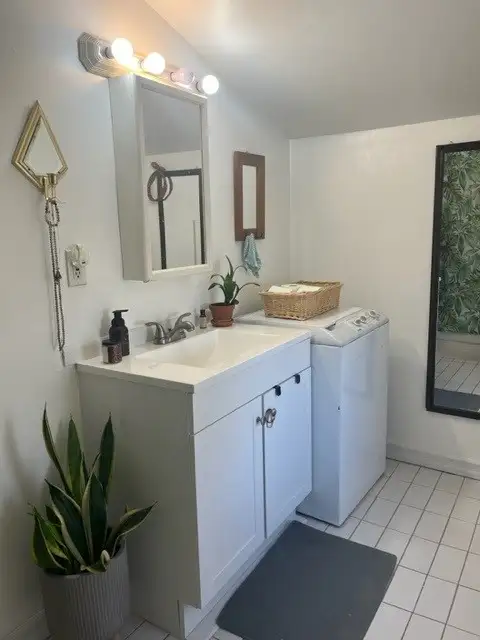 Loft for June 1st - Hintonburg Ottawa - $1600/mth - 1 bedroom - Photo 9