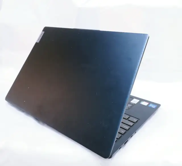 Lenovo Slim 15.6" Touchscreen | 13th i5 | 16GB|512GB SSD - Photo 3