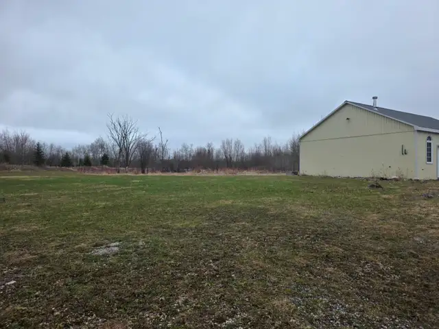 5–8 Acres Farm Land for Lease – Hay / Crops / Grazing – Amaranth