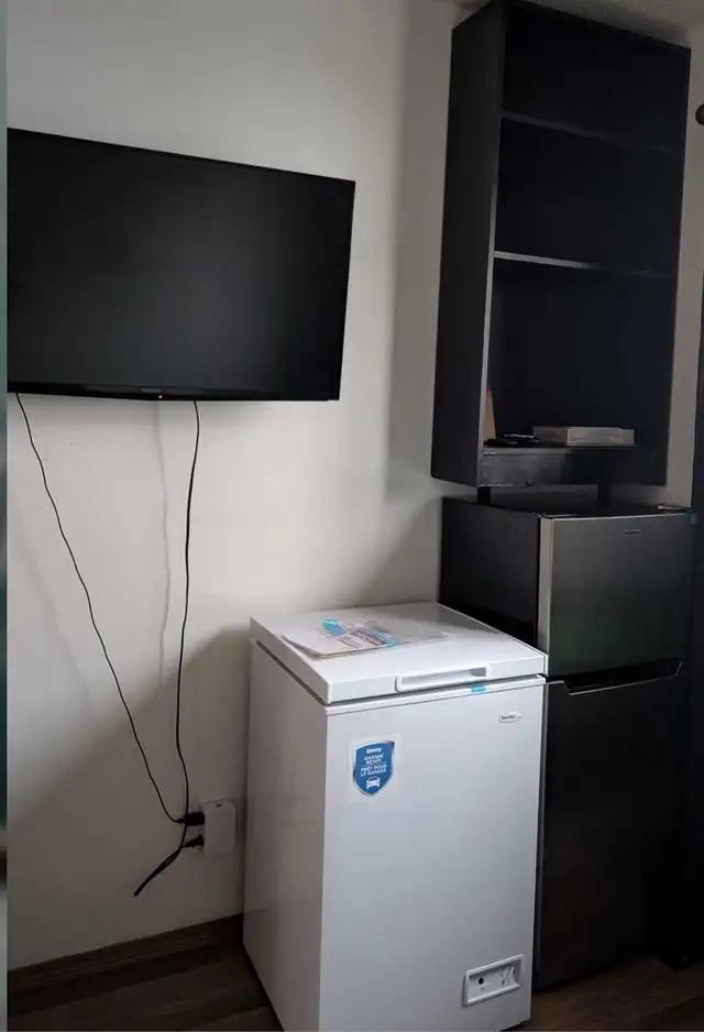 ROOM FOR RENT - Photo 6