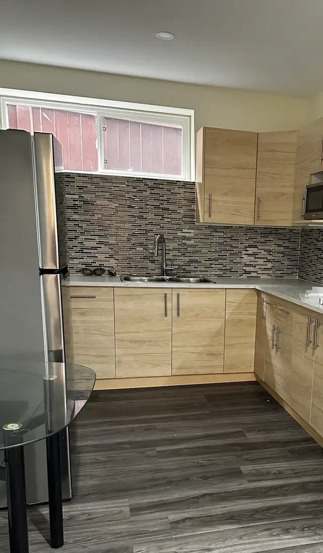 basement for rent - Photo 5