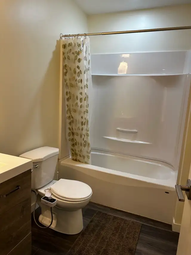 basement for rent - Photo 6