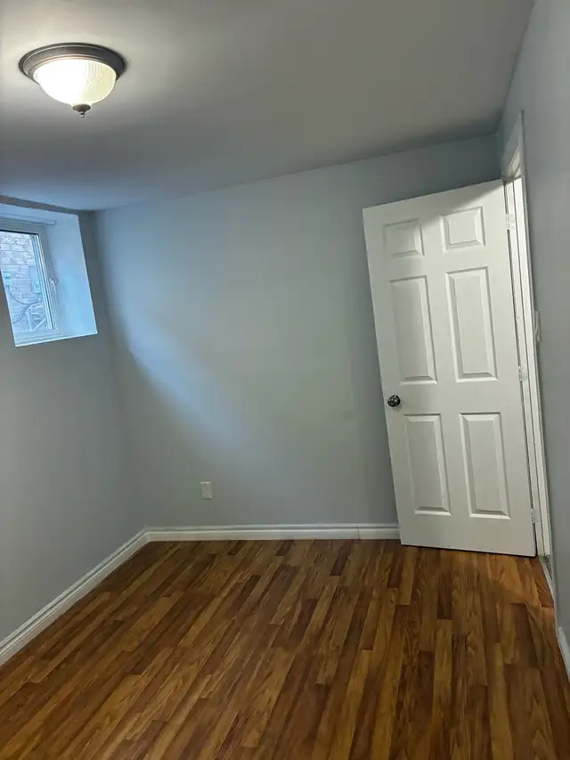 3 bedroom basement apartment Oshawa $2, 200 All-Inclusive - Photo 5