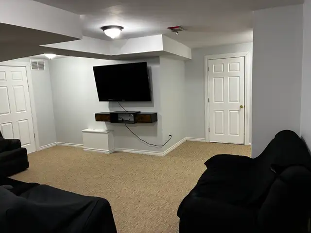 3 bedroom basement apartment Oshawa $2, 200 All-Inclusive - Photo 7