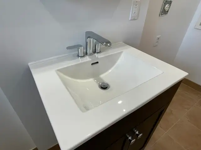 Joli 4 1/2 rénové près du MÉTRO PIE-IX - Photo 6