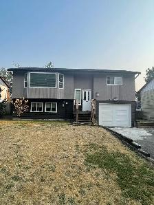 Main floor  2 bedroom suite for rent