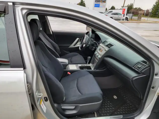 Toyota Camry SE 2009 - Photo 6