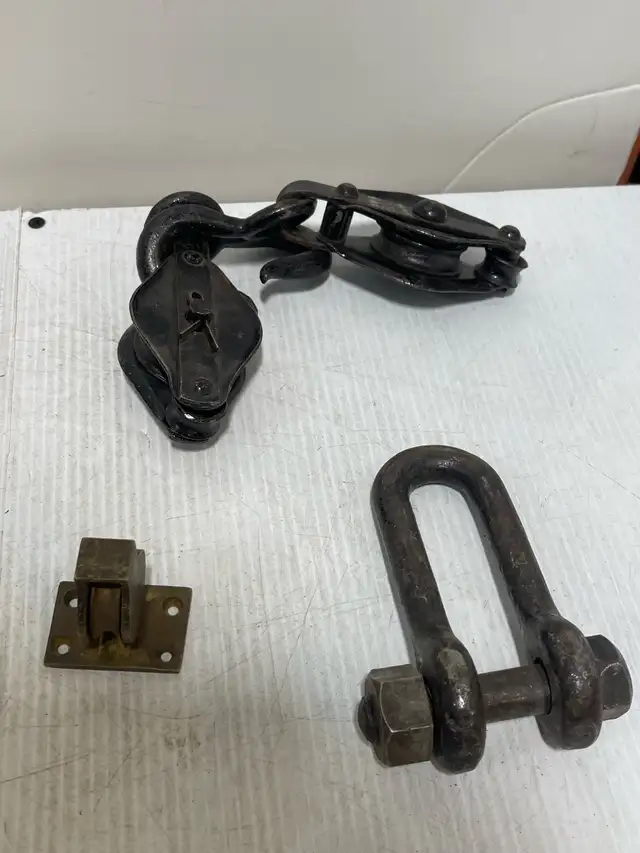 Collection of Assorted Hardware - Photo 2