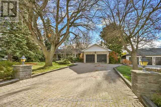 FOR SALE: 23 DENHAM DRIVE IN RICHMOND HILL!