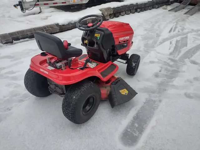 Tracteur a gazon CRAFTMAN 17.5hp 42'' de coupe - Photo 4