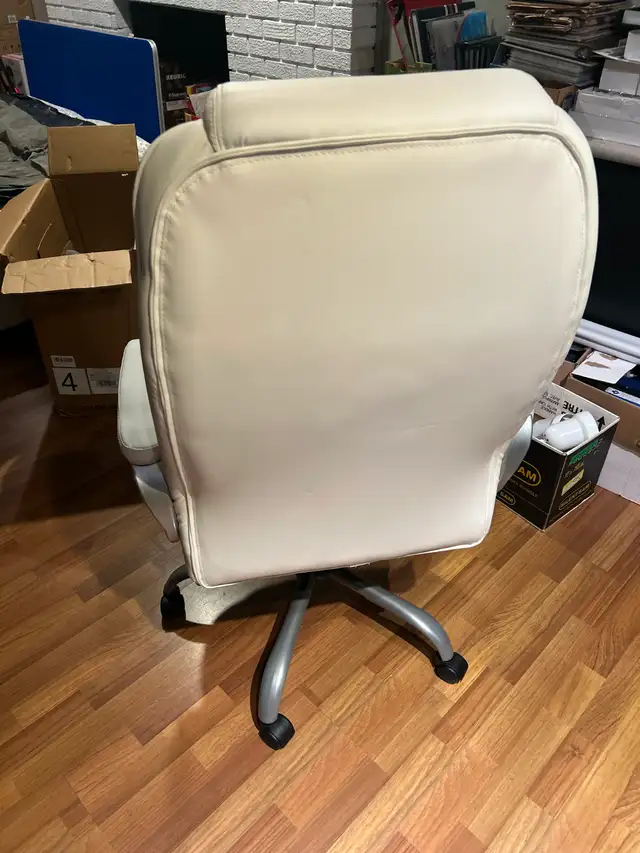 BRAND NEW OUT OF THE BOXWHITE DESIGNER CHAIR for Back Support - Photo 3