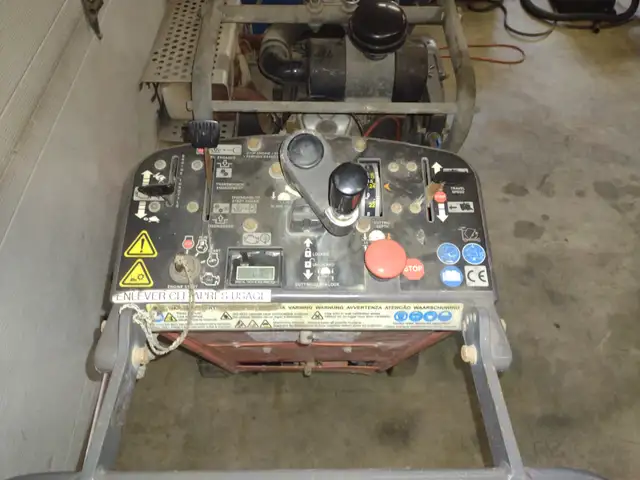 Scie a beton HUSQVARNA en bonne condition - Photo 3