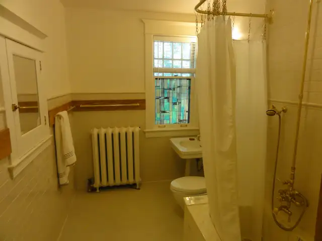 Furnished One (1) Bedroom 3rd Floor Albert South Suite For Rent - Photo 5