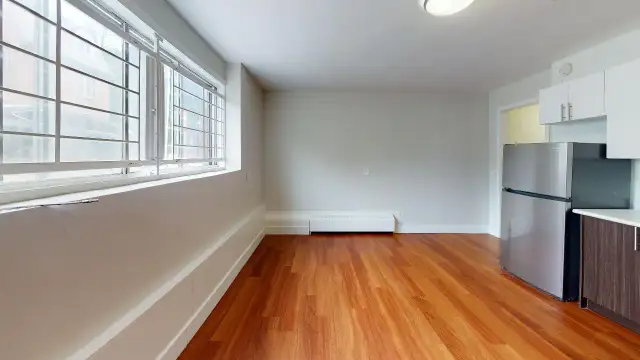 1E-197 Cumberland Street, Ottawa, ON  K1N 7H4 - Available from J - Photo 13