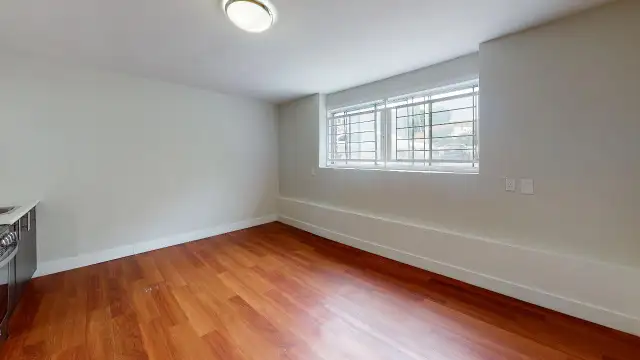 1E-197 Cumberland Street, Ottawa, ON  K1N 7H4 - Available from J - Photo 14