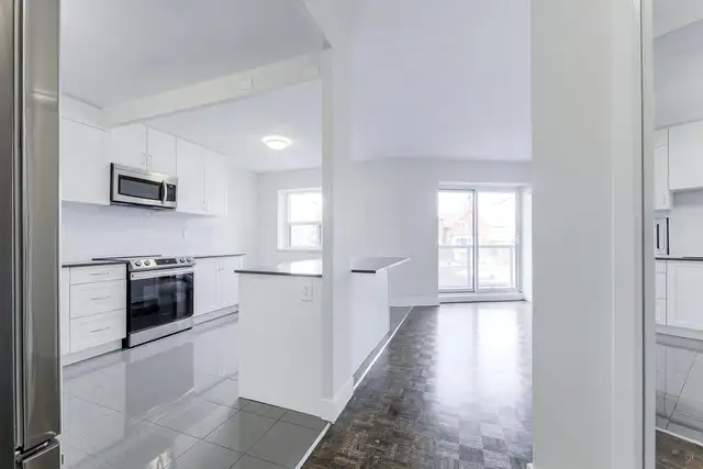 2bdrm Apartment for Rent - 245 Lakeshore Drive - Photo 5