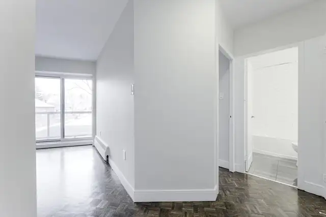 2bdrm Apartment for Rent - 245 Lakeshore Drive - Photo 7