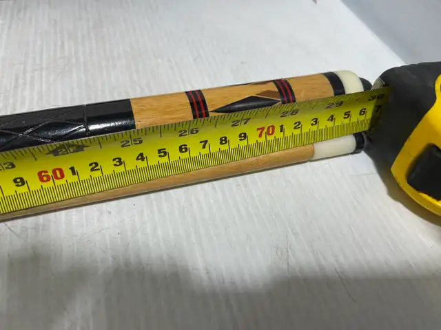 2 Pool Cue Sticks with case - Photo 2