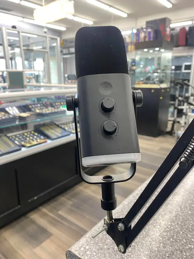 Fifine AM8 USB Microphone