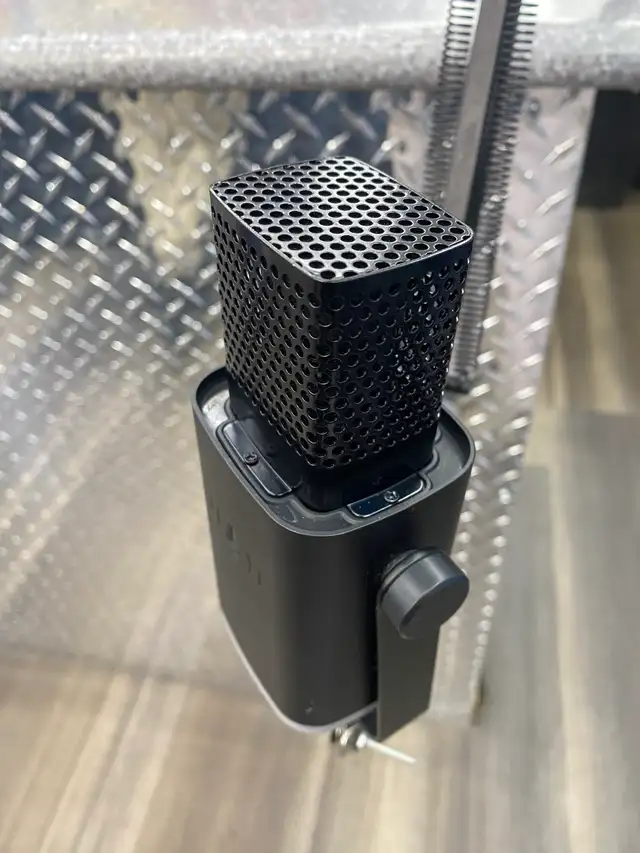 Fifine AM8 USB Microphone - Photo 2