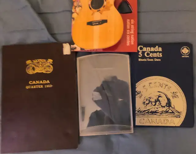 COIN BOXES (EMPTY) CANADA & FOREIGN (SOME) - ABOUT 100 - Photo 8