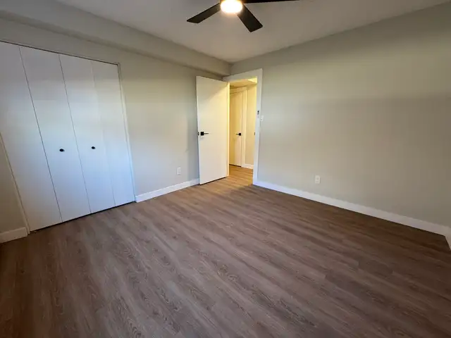 Updated 1 Bed Suite | Pet Friendly | In-Suite Laundry - Photo 7