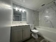 2 Weeks Free Spacious 2-Bedroom Apartment - SMALL PET FRIENDLY! - Photo 12