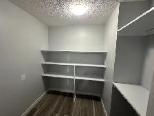 2 Weeks Free Spacious 2-Bedroom Apartment - SMALL PET FRIENDLY! - Photo 13