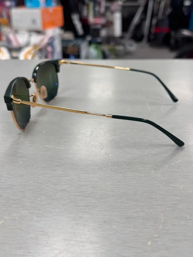 Ray-Ban Clubmaster Polarized - RB4416 - Photo 2