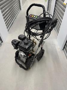 Selling Simonz Platinum Pressure Washer 3400PSI 2.8GPM-$120
