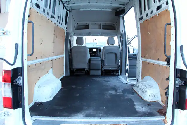 2014 Nissan NV 2500HD High Roof Certified 2 Year Warranty - Photo 11