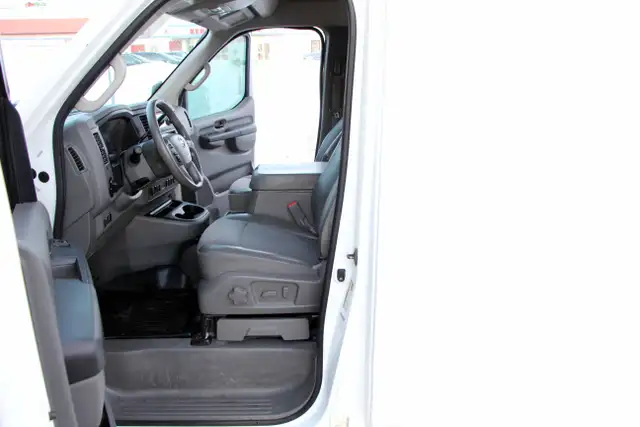 2014 Nissan NV 2500HD High Roof Certified 2 Year Warranty - Photo 17
