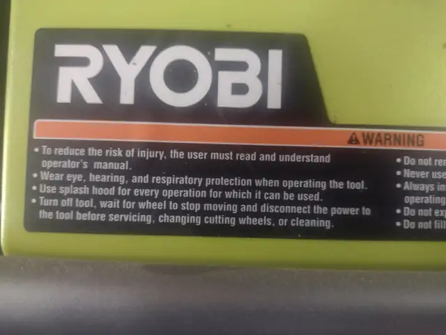 Scie a céramique RIOBY avec support comme neuve. - Photo 2