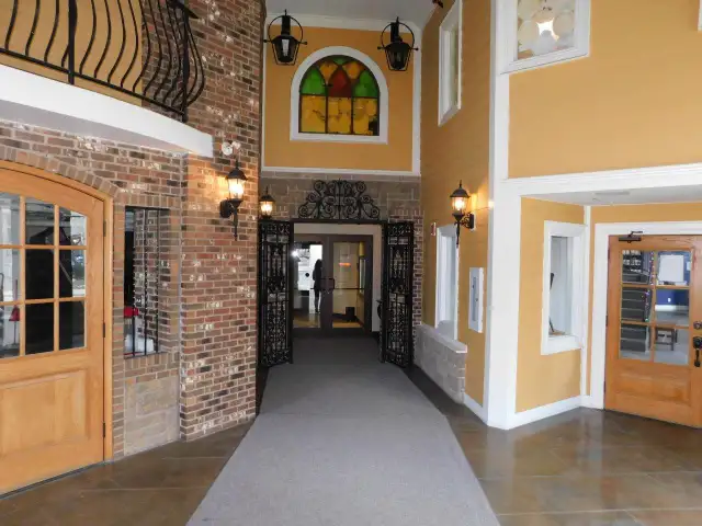 Sweet Downtown Dartmouth 1bed/1bath condo! VIDEO TOUR! - Photo 3